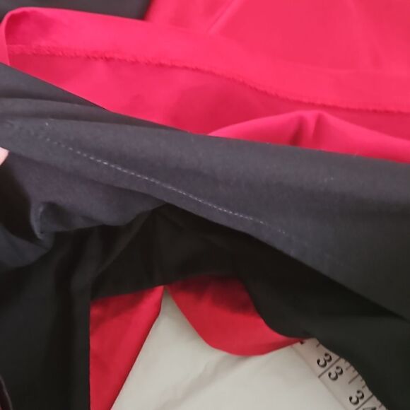 Nanette Lepore Women's V-neck Wrap Dress With Matching Pair Of Earrings 8 Red - Picture 13 of 16